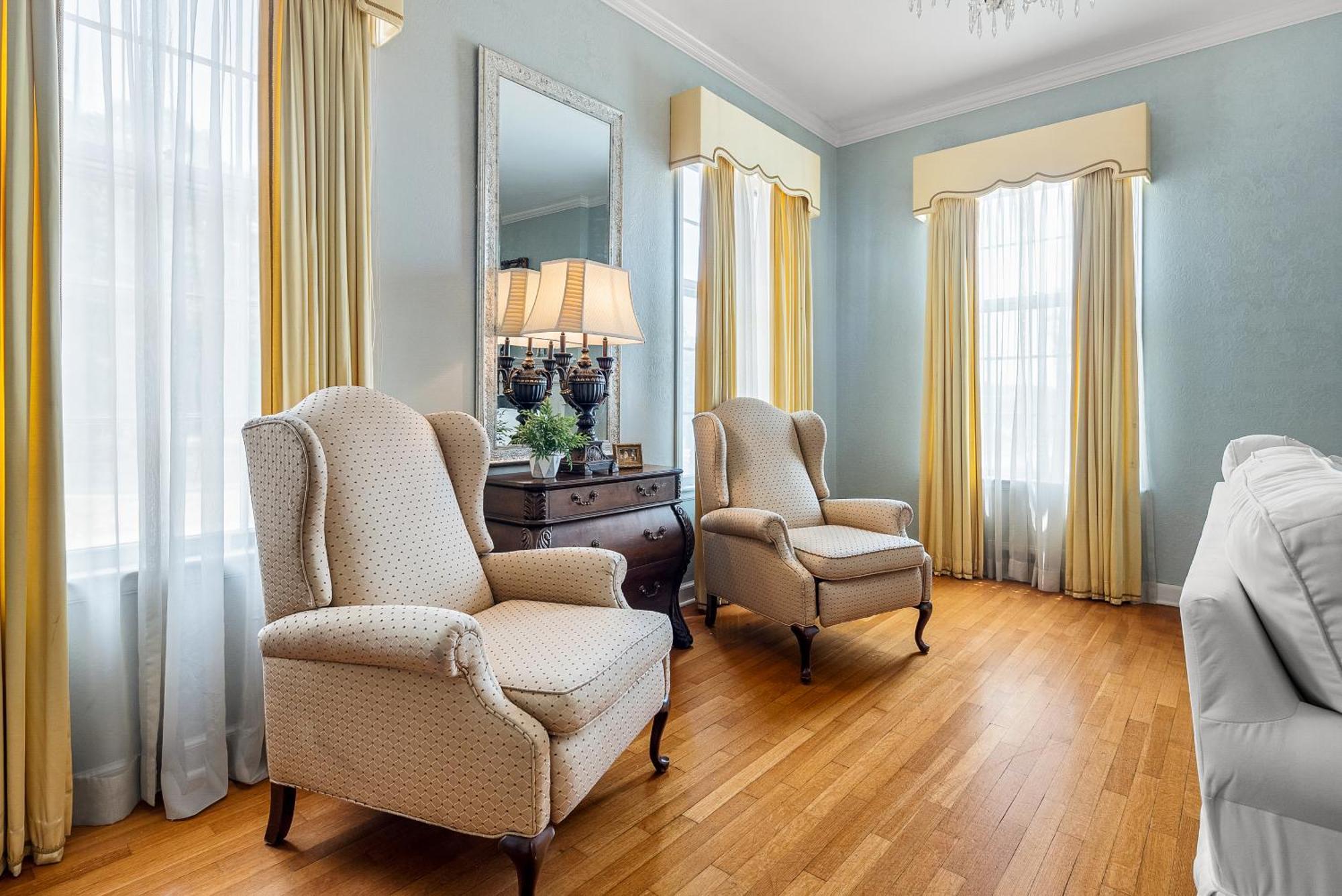 Beland Mansion-Magnolia Suite! Форт-Смит Экстерьер фото