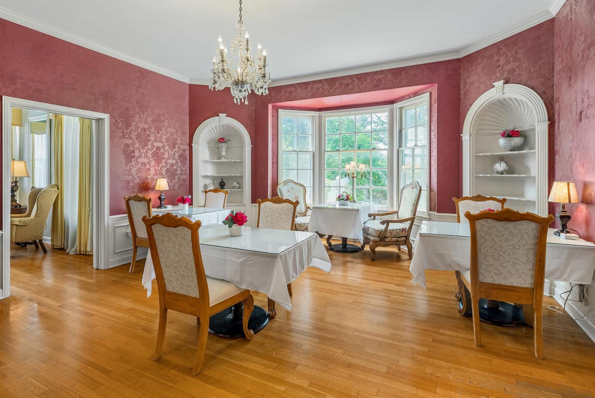 Beland Mansion-Magnolia Suite! Форт-Смит Экстерьер фото
